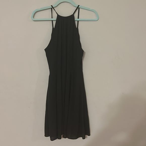 EUC! Express LBD - Picture 4 of 4